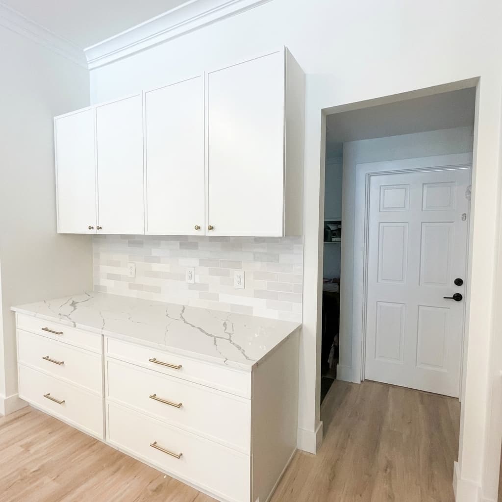 Parkland Modern Kitchen